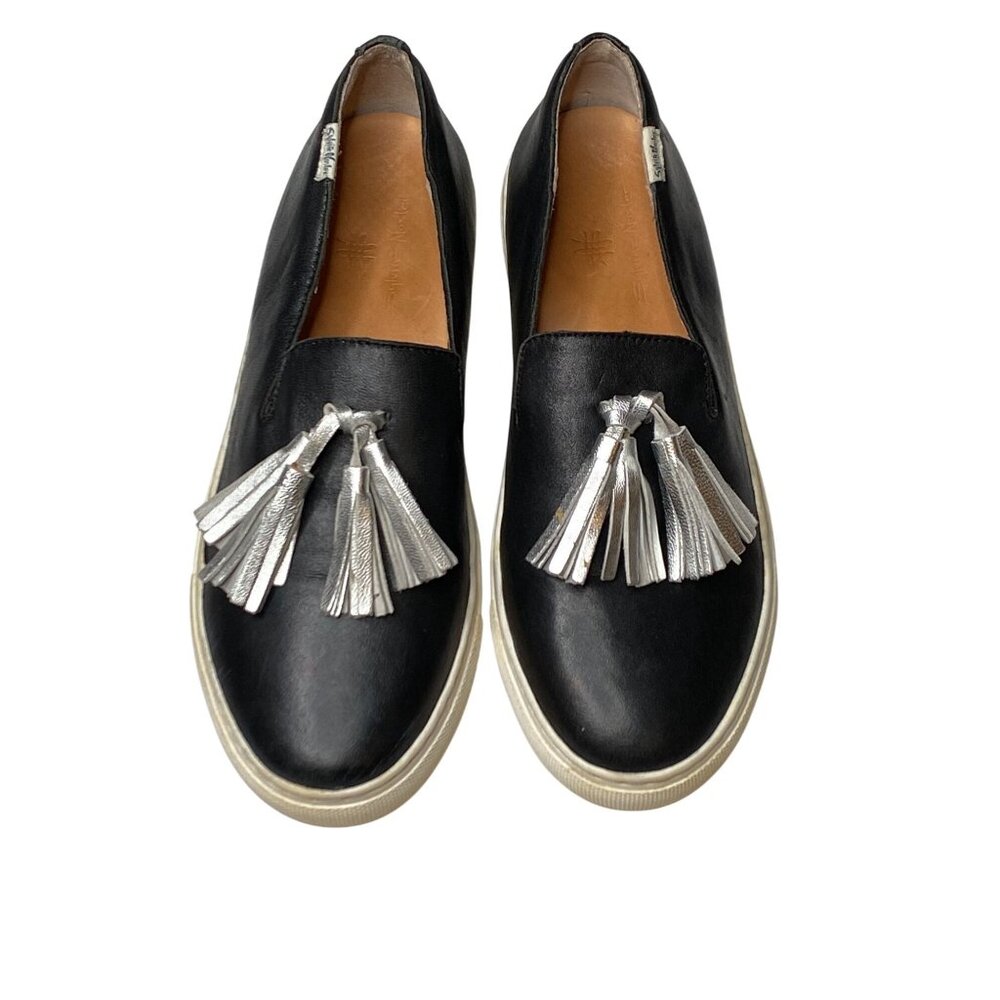 Sylvia Noster Slip-on Sneakers with Silver Tassels Women Size 8 Black Leather - Picture 12 of 12